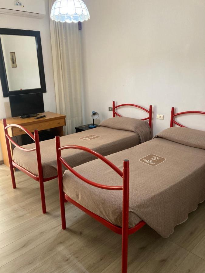 Hotel L'Ancora La Caletta Exteriér fotografie